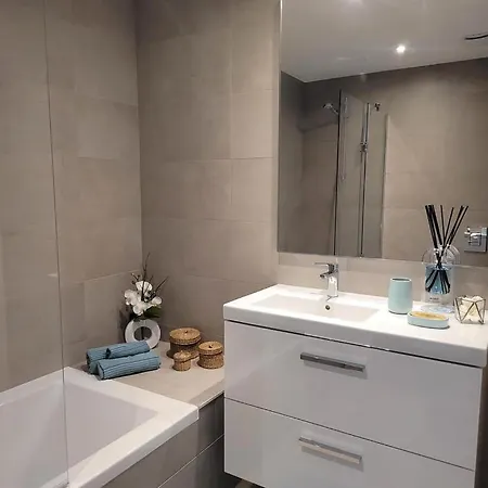 Apartment The Concierge - Prime Sunset Design